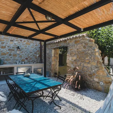 Casa Olea - A Venetian Era With Courtyard Semesterbostad Kondomarion