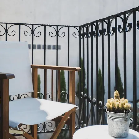 Casa Olea - A Venetian Era With Courtyard Semesterbostad *