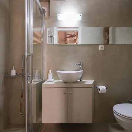Casa Olea - A Venetian Era With Courtyard Semesterbostad Kondomarion